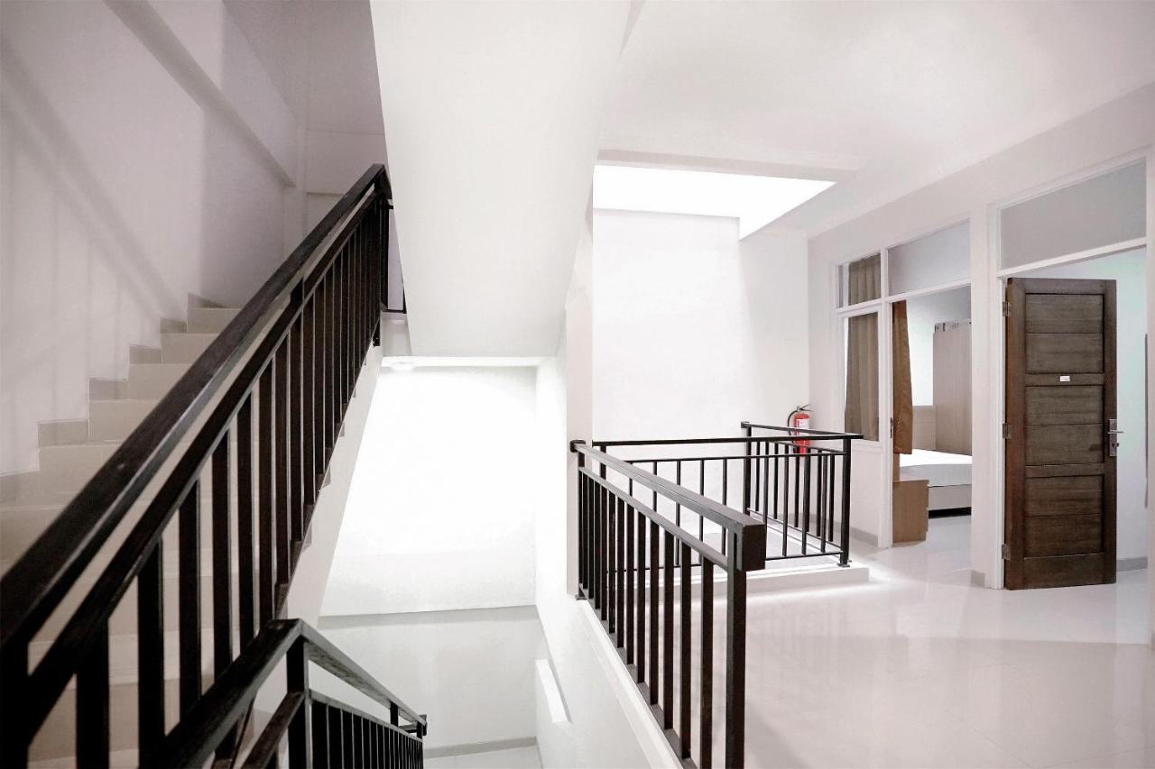 Oyo 415 The Kartini 8 Residence Jakarta Eksteriør bilde