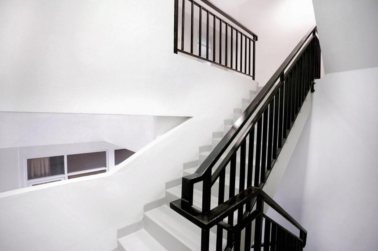 Oyo 415 The Kartini 8 Residence Jakarta Eksteriør bilde
