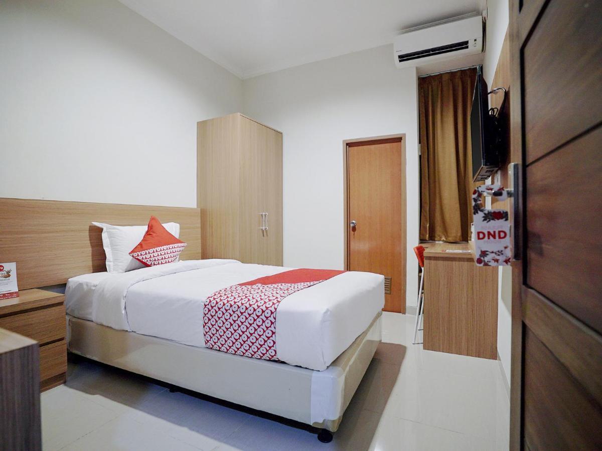 Oyo 415 The Kartini 8 Residence Jakarta Eksteriør bilde