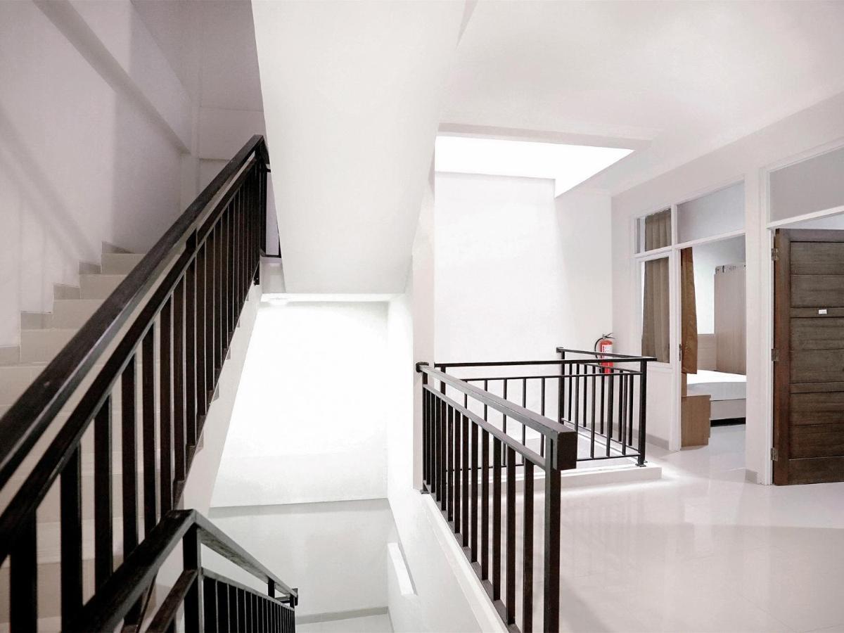 Oyo 415 The Kartini 8 Residence Jakarta Eksteriør bilde
